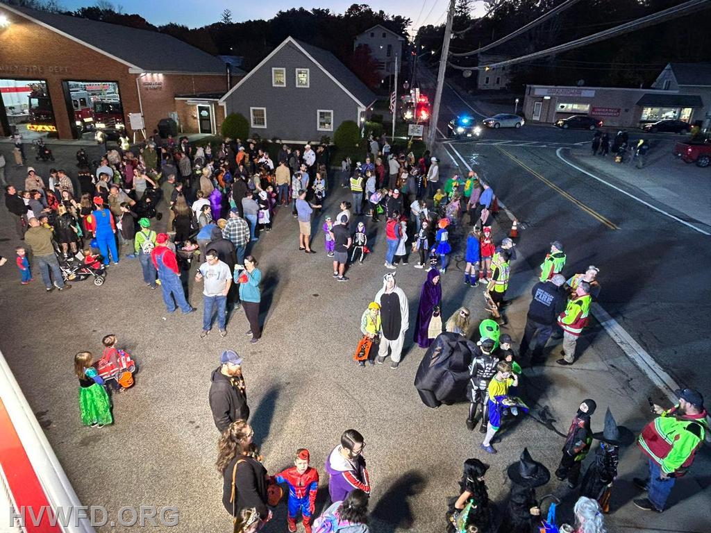 2023 Hope Valley Elementary School Halloween Parade